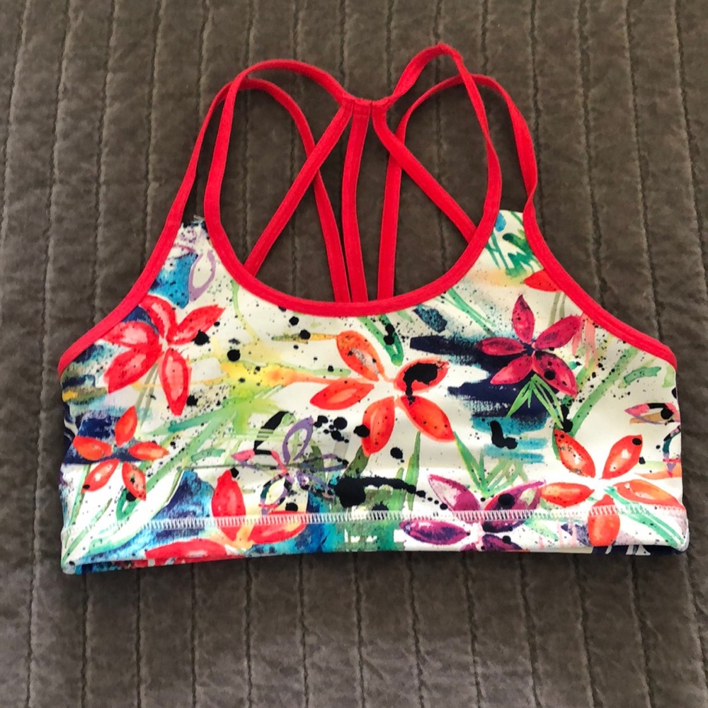 Sports bra